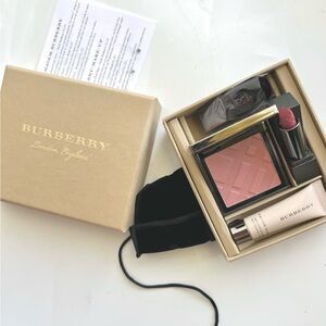 BURBERRY BEAUTY BOX FESTIVE COLLECTION Lipstick Blush Fresh Glow Makeup 4Ps NIB